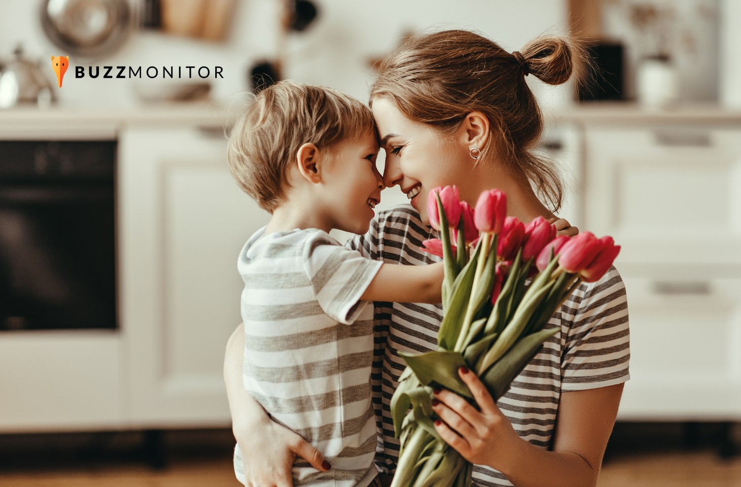Buzzmonitor identifica 5 perfiles de maternidad que hacen contenido en redes sociales